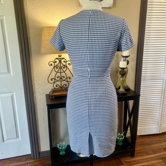 Brooks Brothers blue gingham dress - Picture 5 of 7